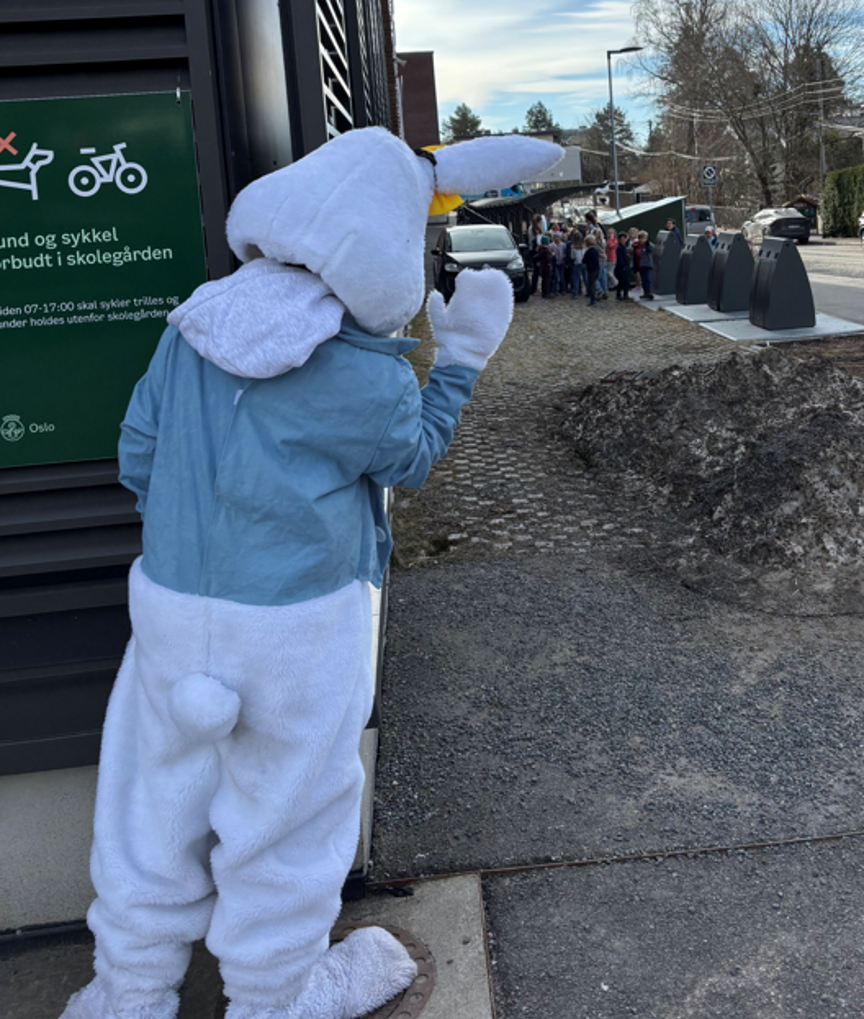 En person i et plagg En person i et plagg